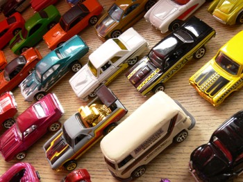 This photo of a display of diecast toy vehicles was taken by photographer Sascha Hoffmann from Merchweiler, Germany.
